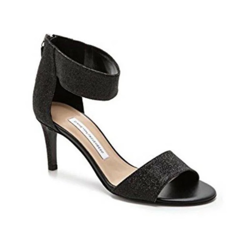 Diane von Furstenberg DVF Kinder Ankle Strap Sz 10